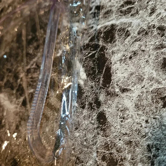 🎁 FREE w/ Purchase |  Clear Sunglasses Frame Shape Plastic Hairband - Picture 5 of 9